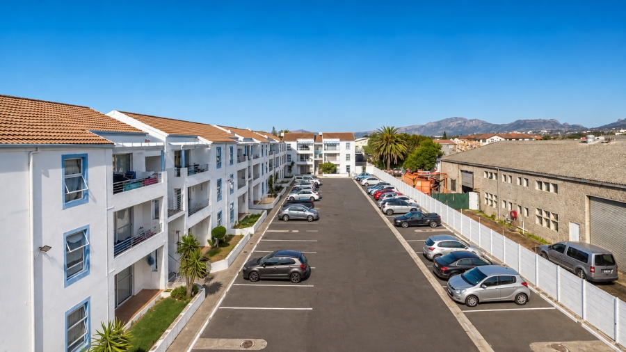 2 Bedroom Property for Sale in Lansdowne Western Cape